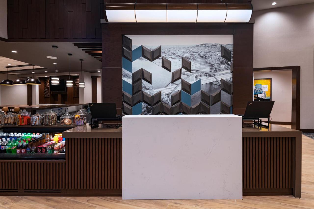 Hyatt Place Austin Lake Travis/Four Points Екстериор снимка